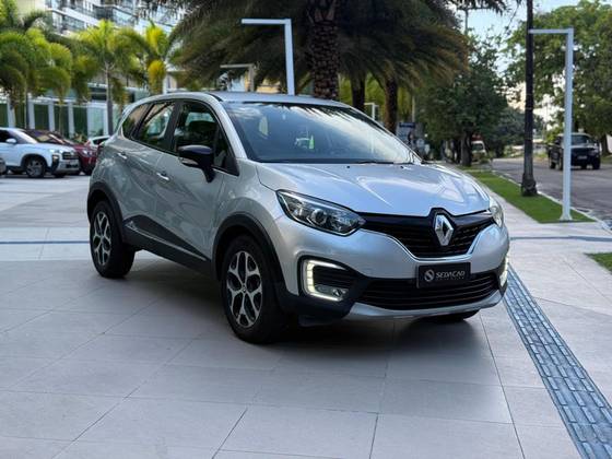 RENAULT CAPTUR 2.0 16V HI-FLEX INTENSE AUTOMÁTICO RENAULT CAPTUR 2.0 16V HI-FLEX INTENSE AUTOMÁTICO